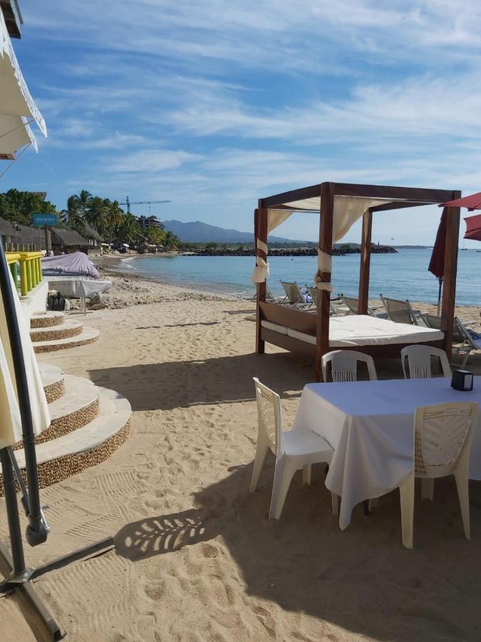 Hotel El Coral Punta Mita Exterior photo